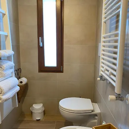 Alojamento de Acomodação e Pequeno-almoço Racconti Di Pietra