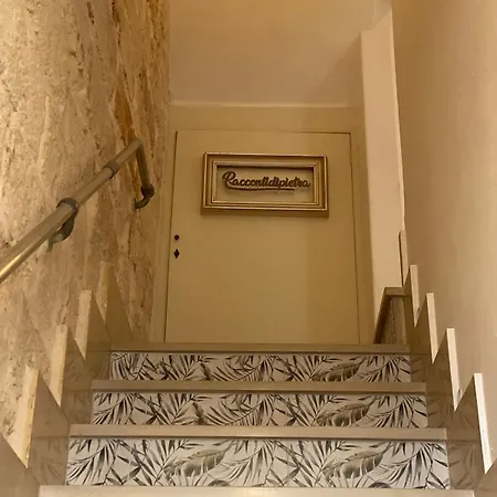 Alojamento de Acomodação e Pequeno-almoço Racconti Di Pietra 4*